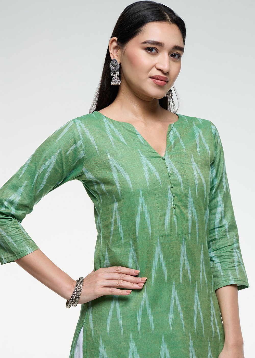 Mridula Kurti