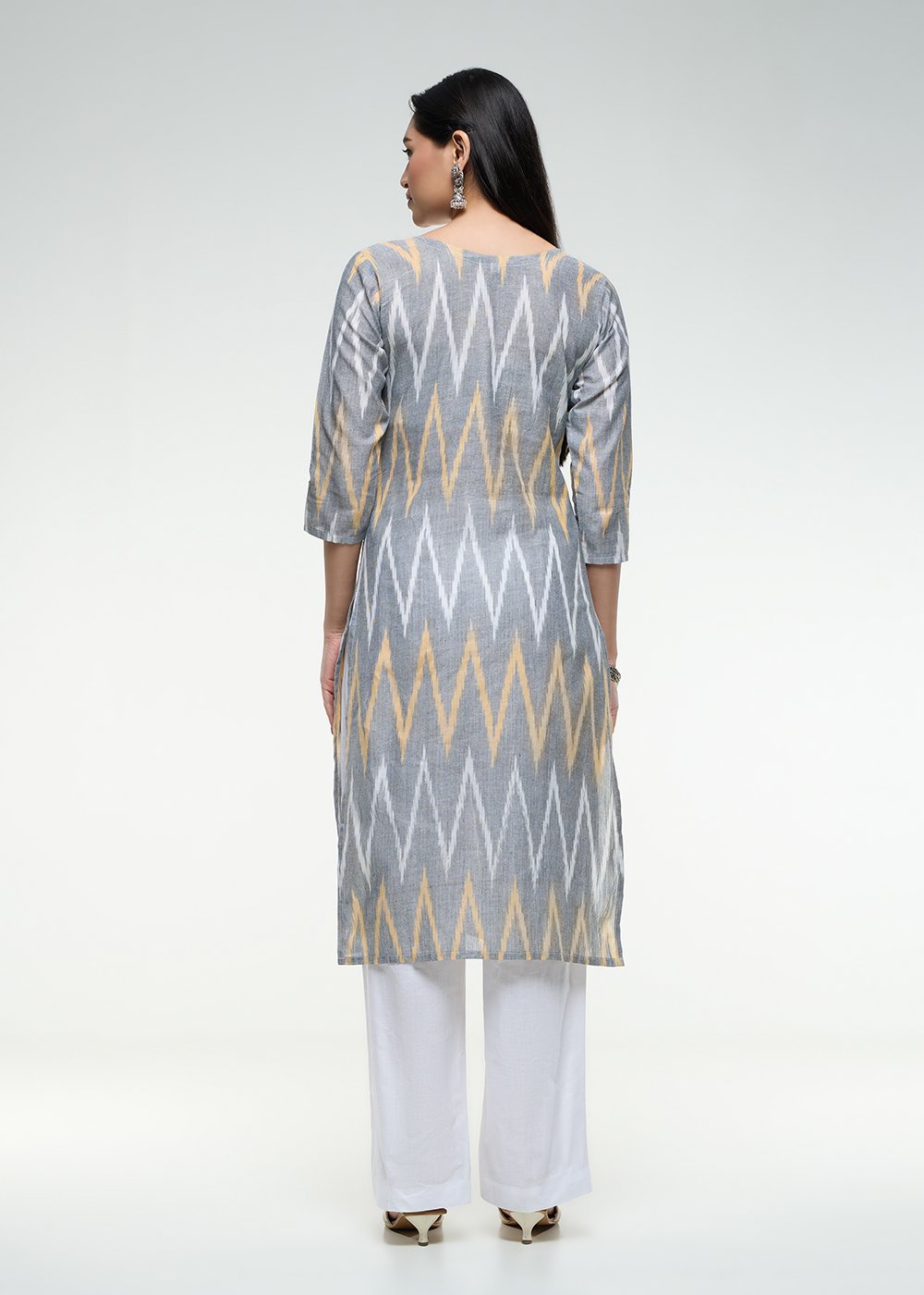 Anika Kurti
