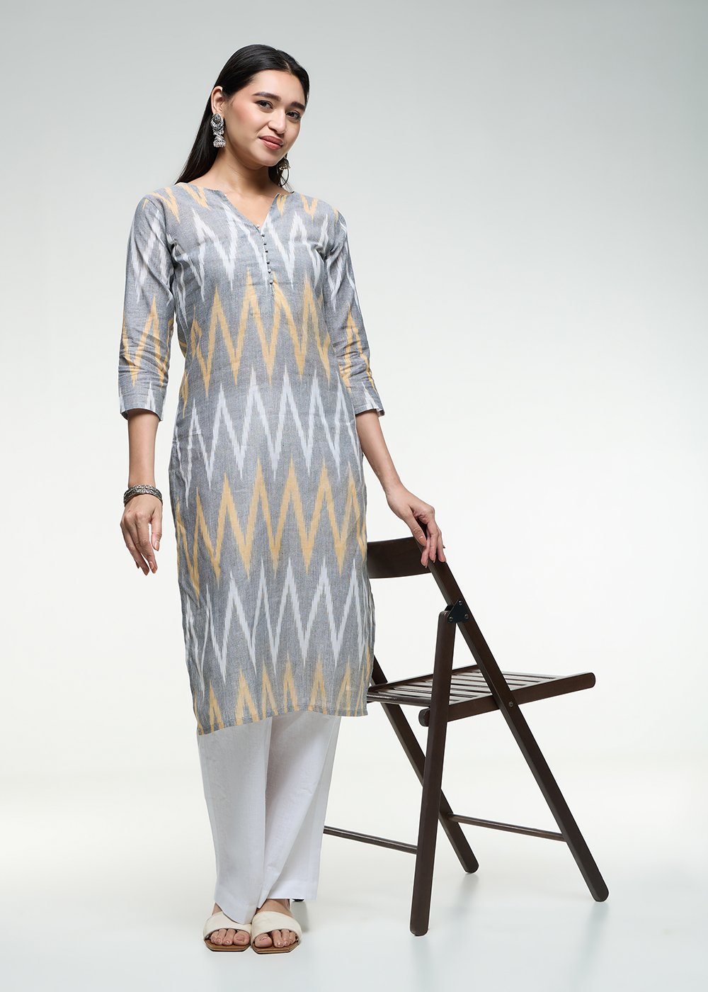 Anika Kurti