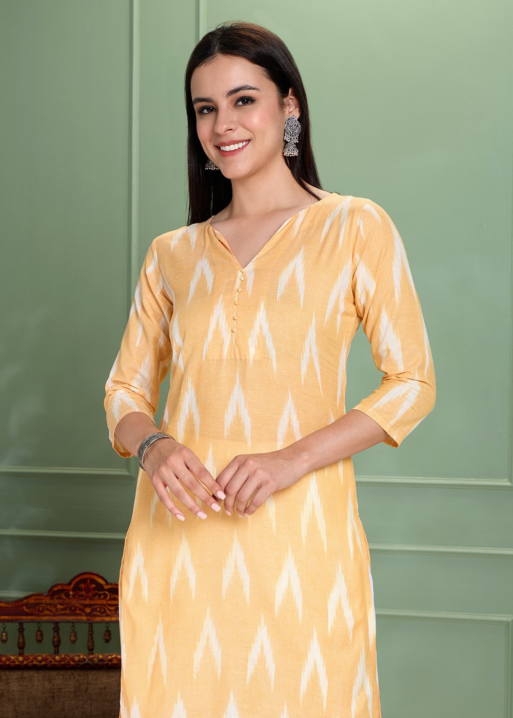 Kanak Kurti