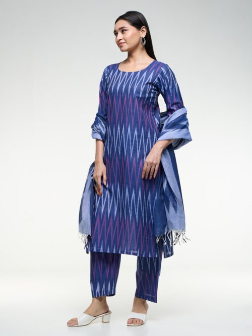 Sia Kurti Set